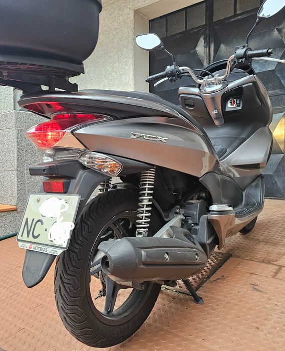 Honda PCX Só 37mil km