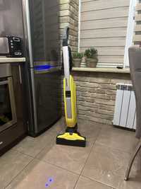 Продам пилосос Karcher для сухого та волого прибирання