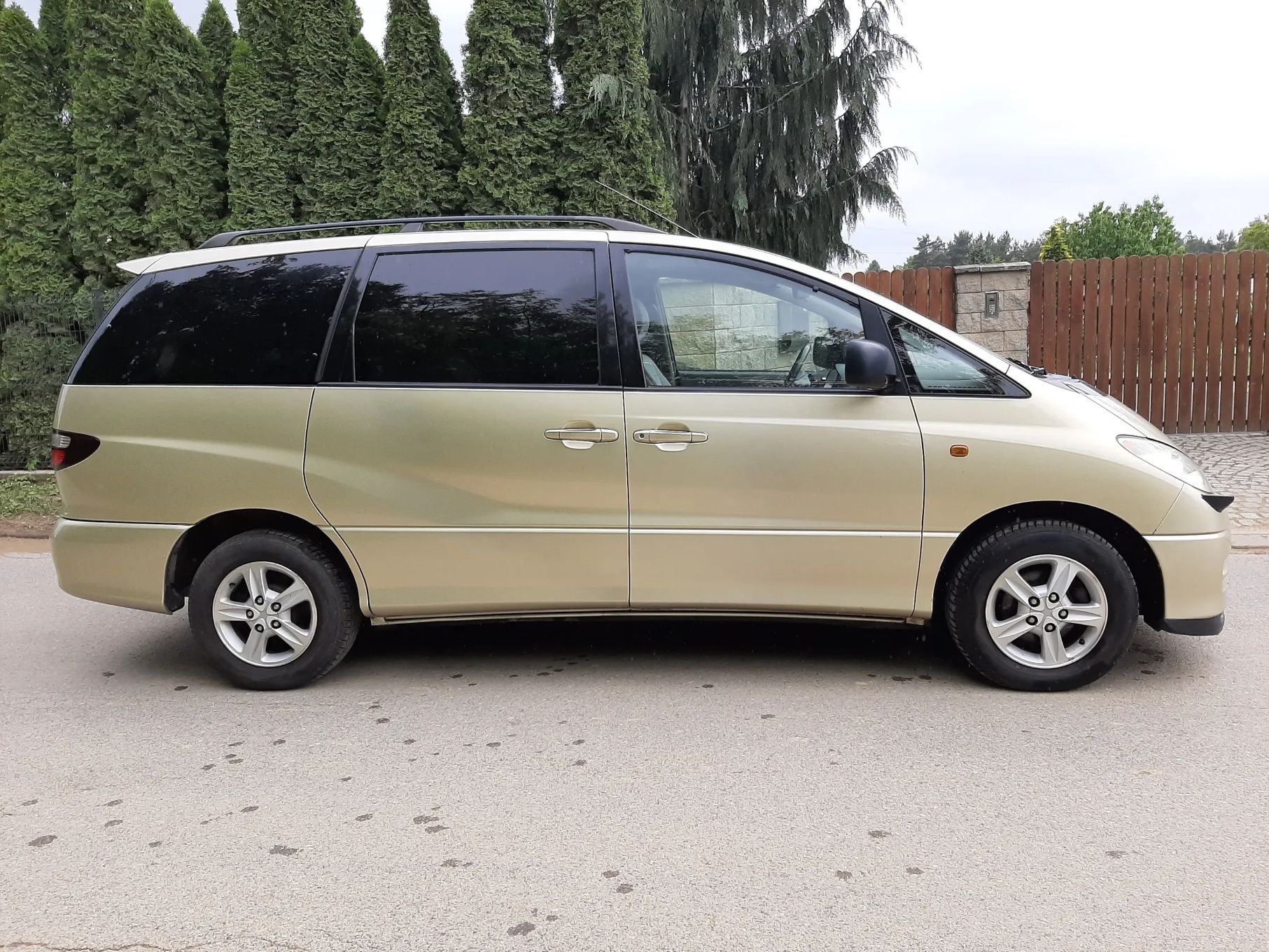 Toyota Previa 2,4i Automat 7-osobowy Navi DVD Oryg.km