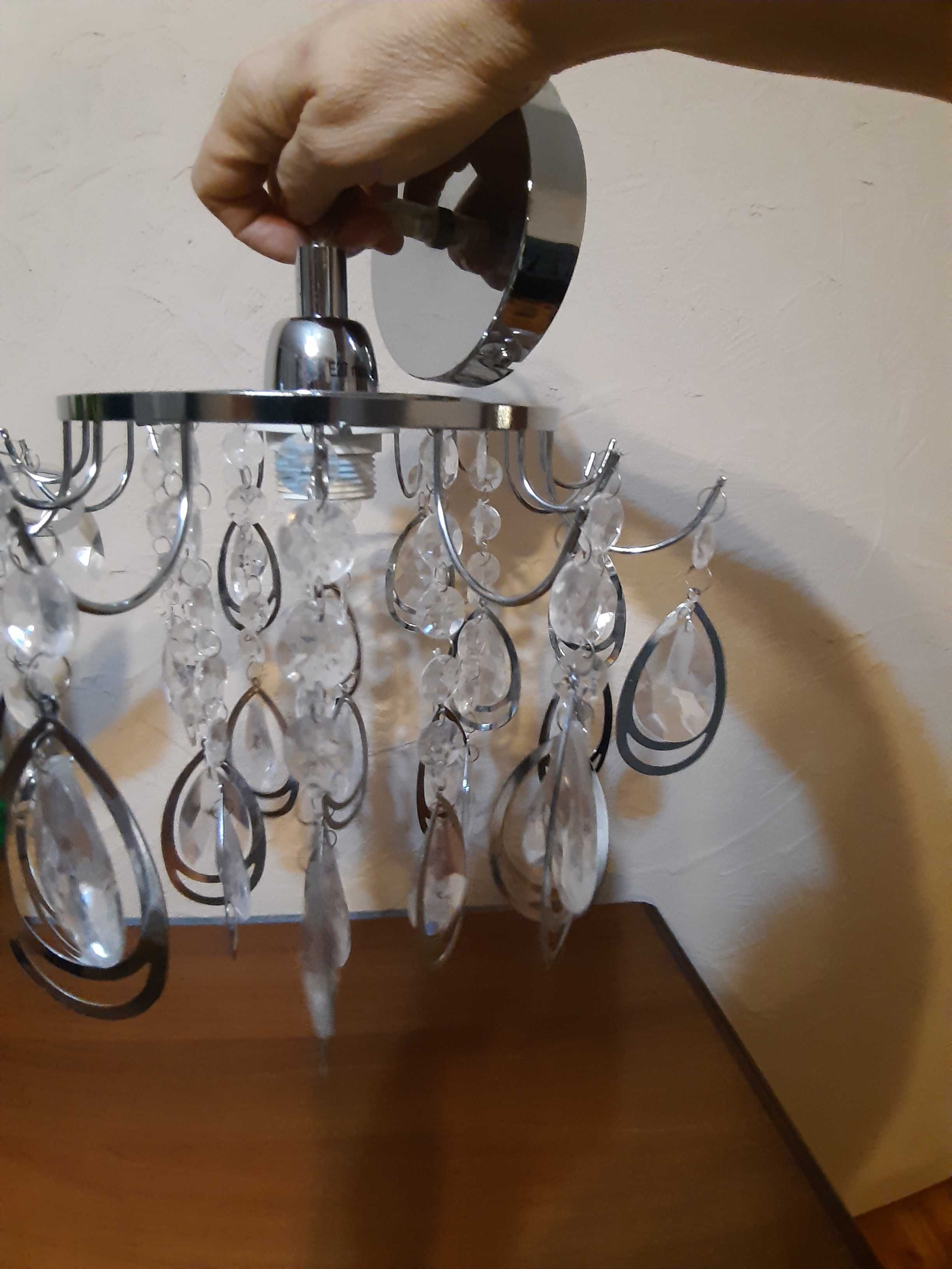 lampa jednopunktowa, łezki akrylowe