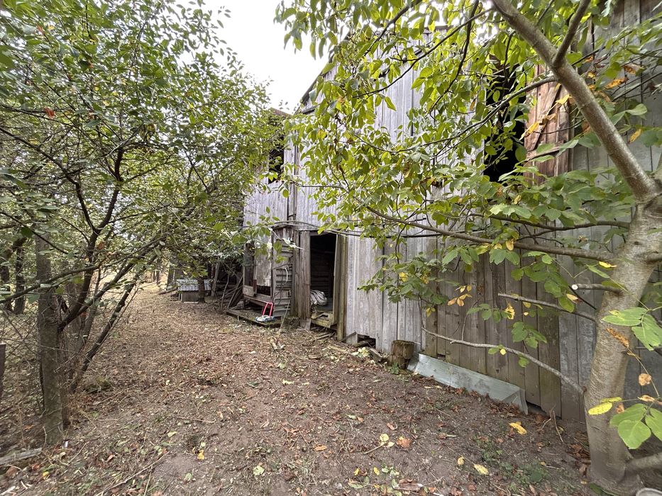 5-кімнатний будинок з площею 0,25 га с. Мочола 6 км від Берегова