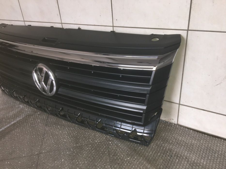 Gril Grill Atrapa VW Volkswagen Crafter II 2017 --> stan bdb