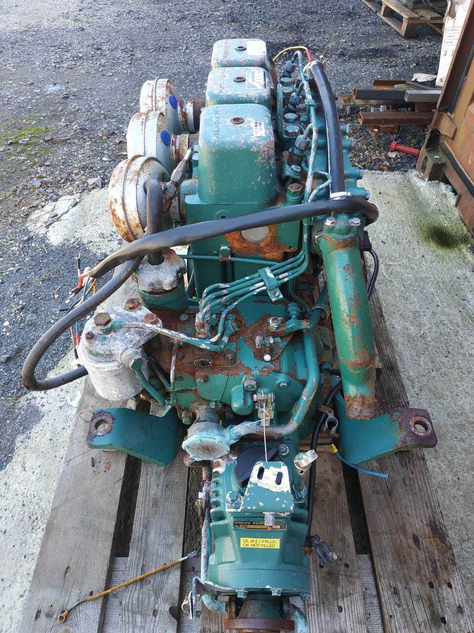 Silnik stacjonarny VOLVO PENTA MD17D