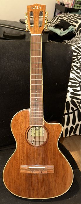 Ukulele Kala Hawaiian Koa Tenor + Mala Kala Sonoma Coast