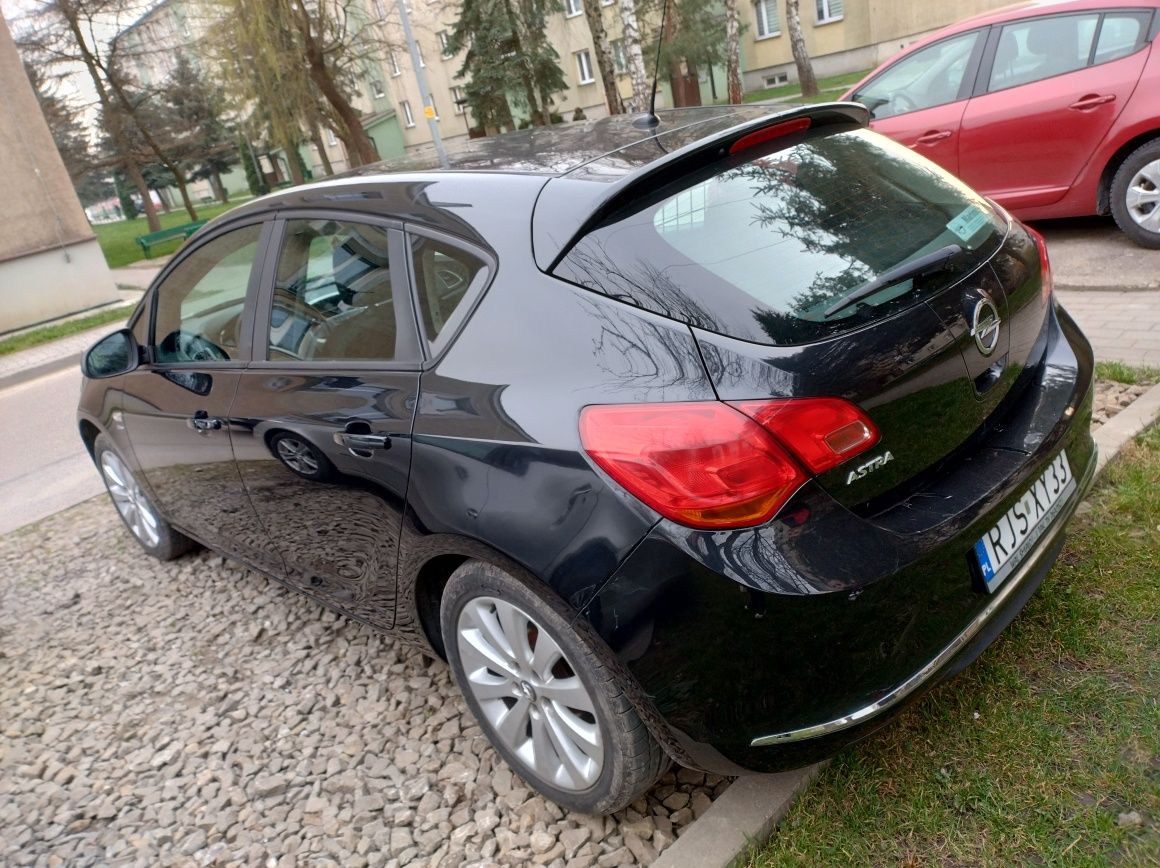 Opel Astra j lift homologacja ciężarowa