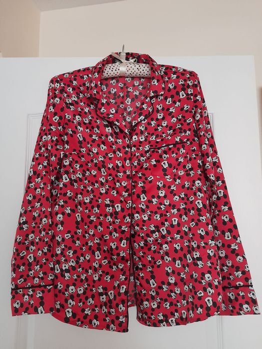 Piżama damska czerwona z Myszką Mickey.