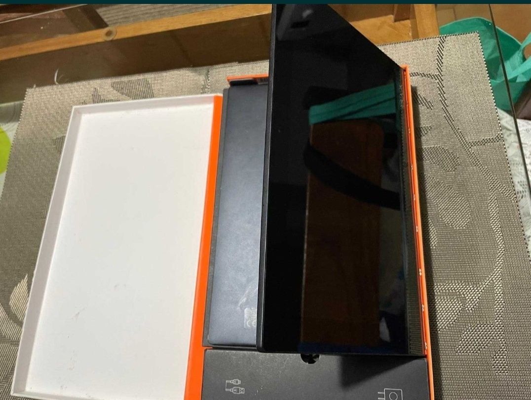Portátil notebook Lenovo Yoga Book YB1-X91F