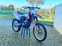 KTM SX-F 250 de 2012 Roda 18 e Starter