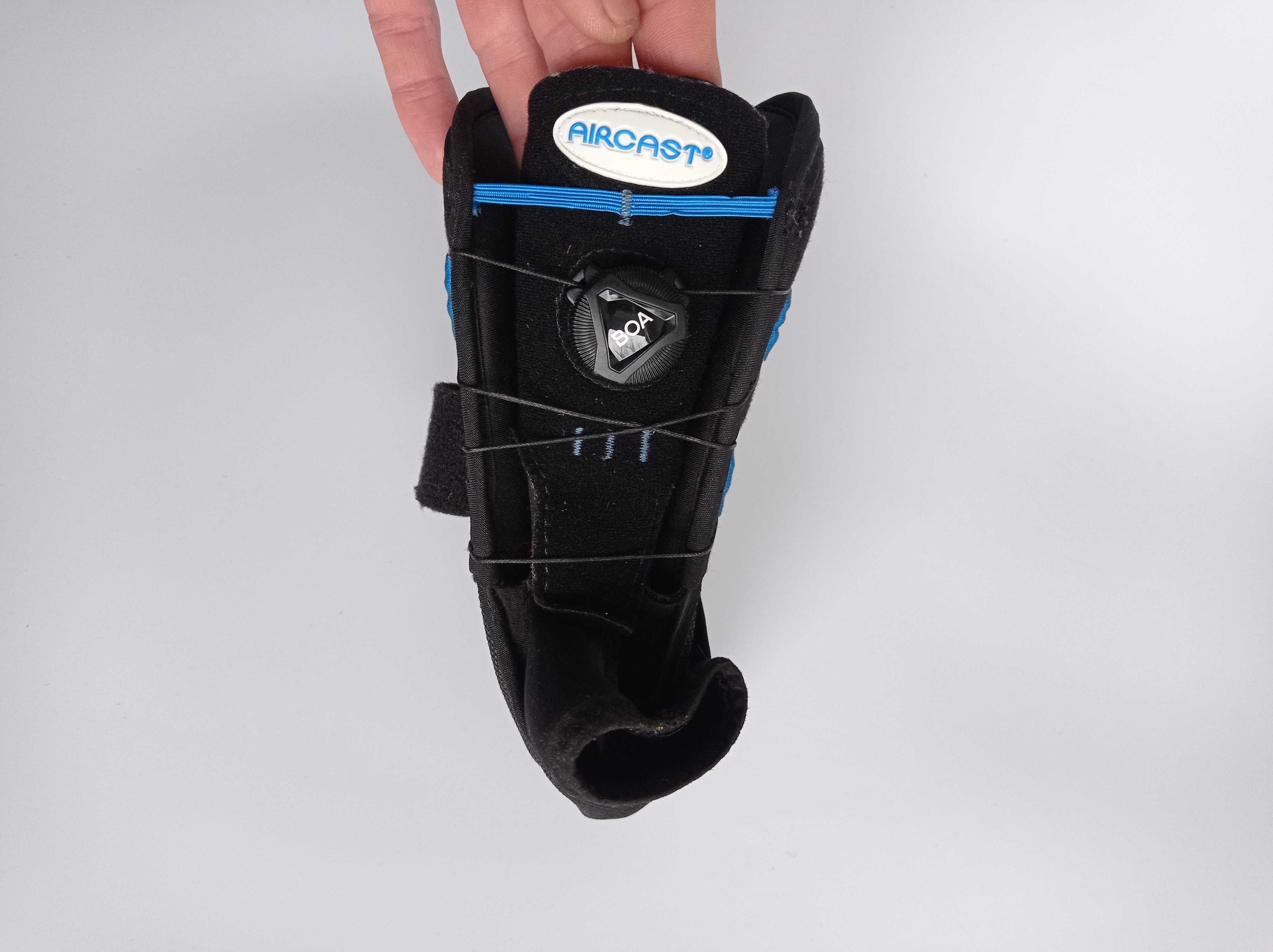 Ортез голеностопного сустава Aircast AirSport +, размер XS, левый