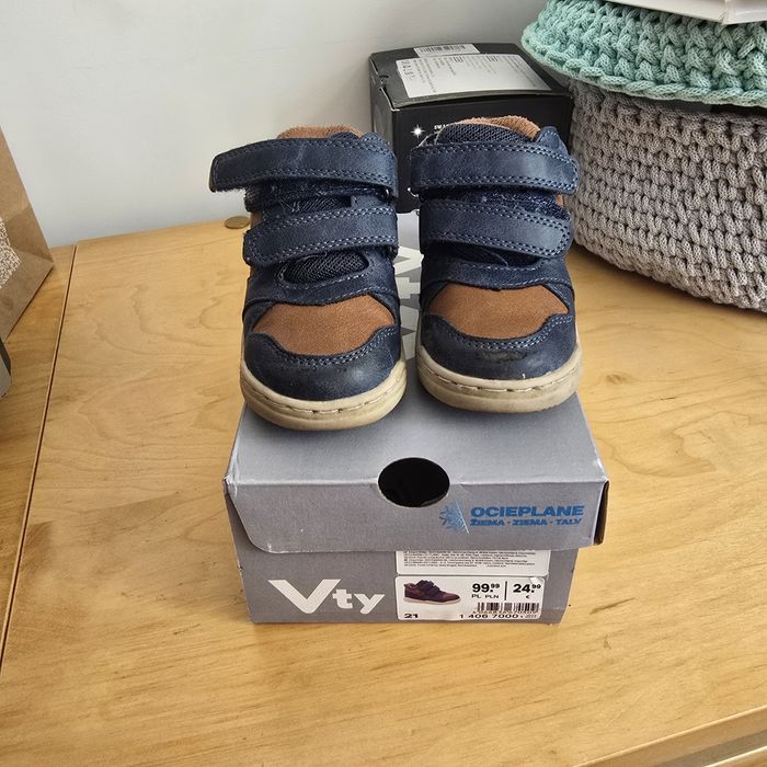 Ocieplane buciki dla chlopca 21