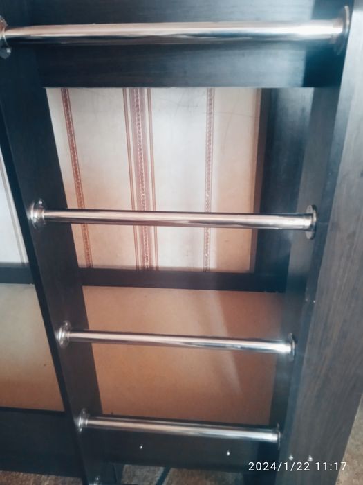 Двухъярусная кровать