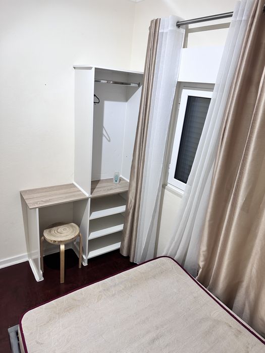 Arrendo quarto , quarto encontra -se desponivel para entrada imediata