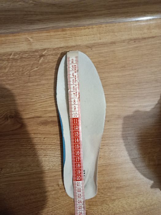 Ботинки на девочку