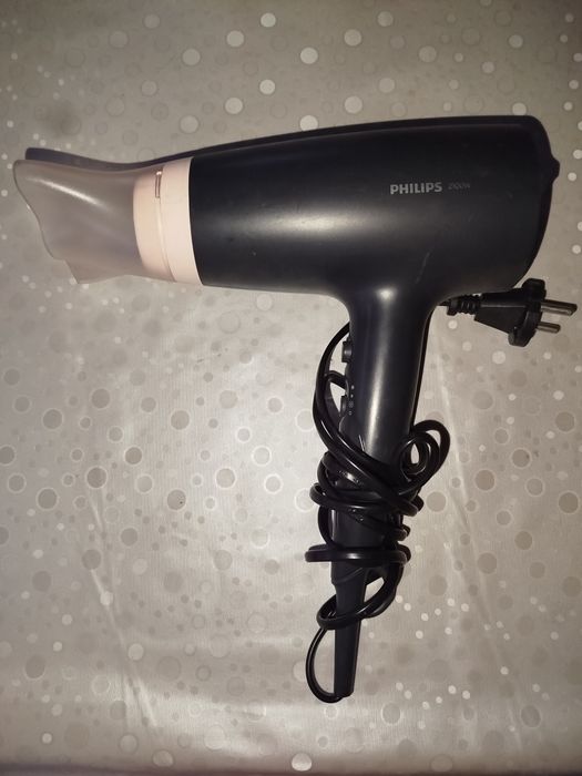 Фен для волосся Phillips