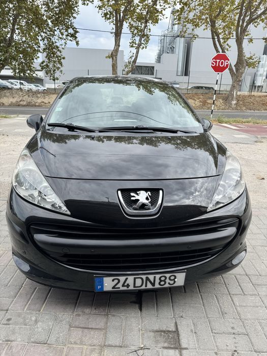 Peugeot 207 gasóleo Impecável