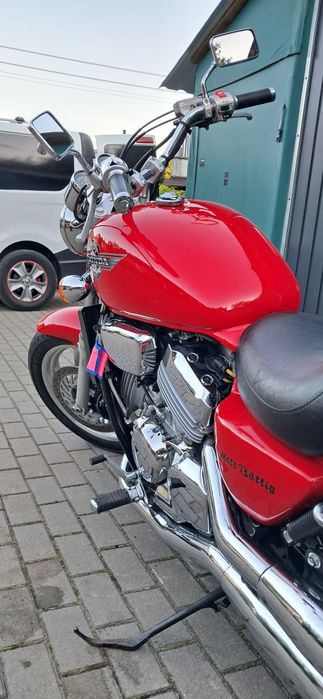Honda VF 750 C Magna