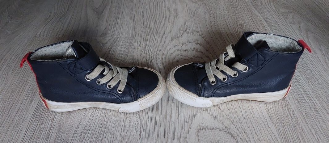H&M buty do kostki marvel avengers, lekko ocieplane rozm 25