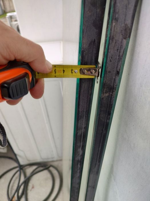 Продам два склопакети розміром 120*58см