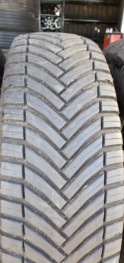 225/75/16 c Michelin CROSSCLIMATE CAMPING