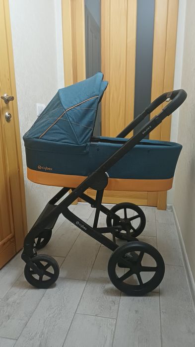 Продам коляску cybex 3 в 1