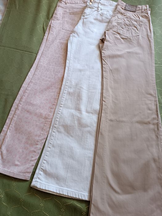 Джинсы женские чёрные,и светлые