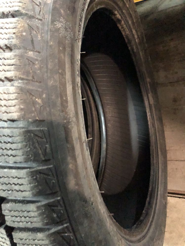 205/55/R17 зимові 99% протектор