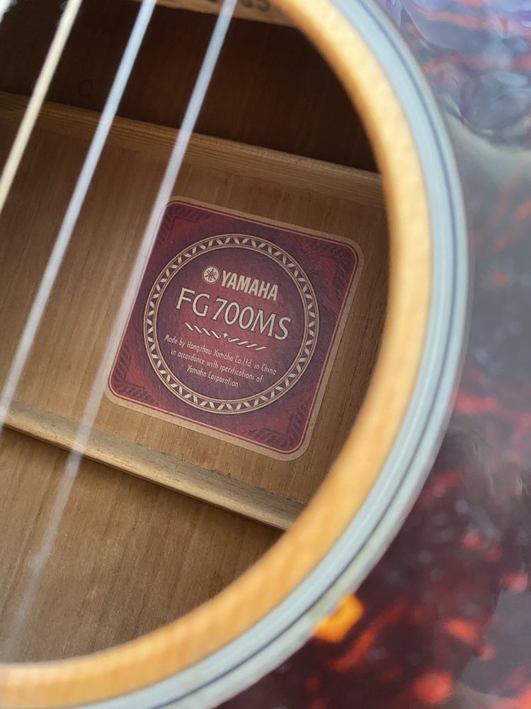 Гитара Yamaha Fg700ms