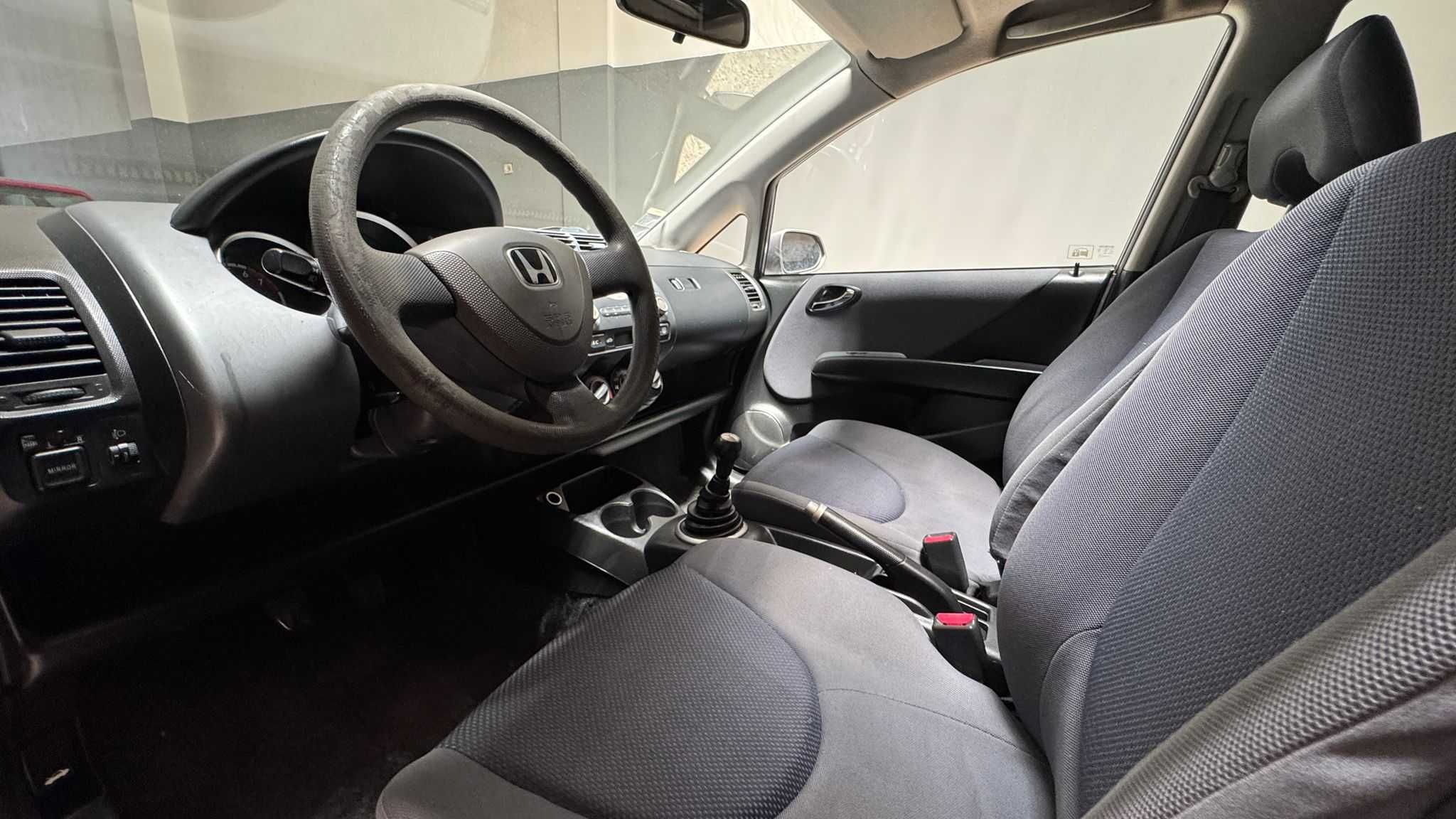 QUEM CONHECE, SABE  Honda Jazz é sinónimo de DURABILIDADE!