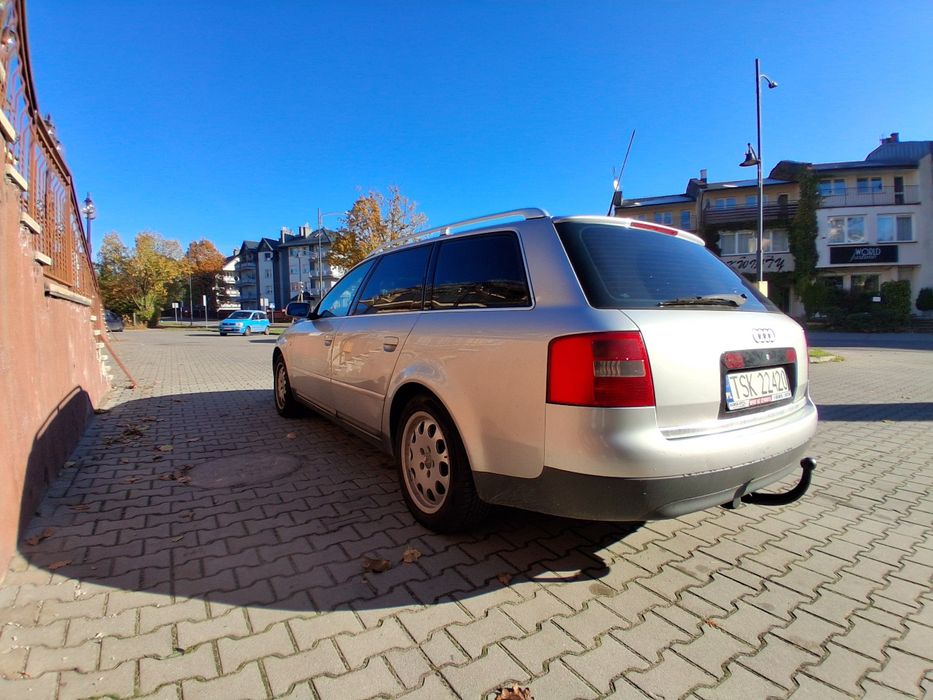 Audi A6 2.4 Avant manual