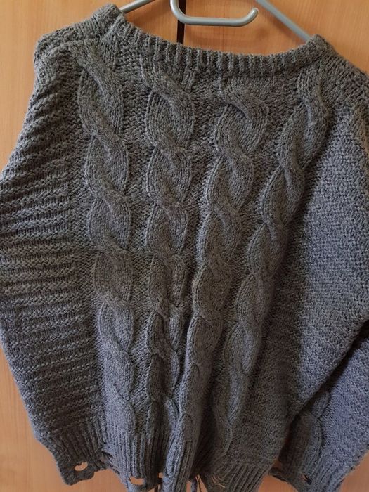 Sweter wiazany damski