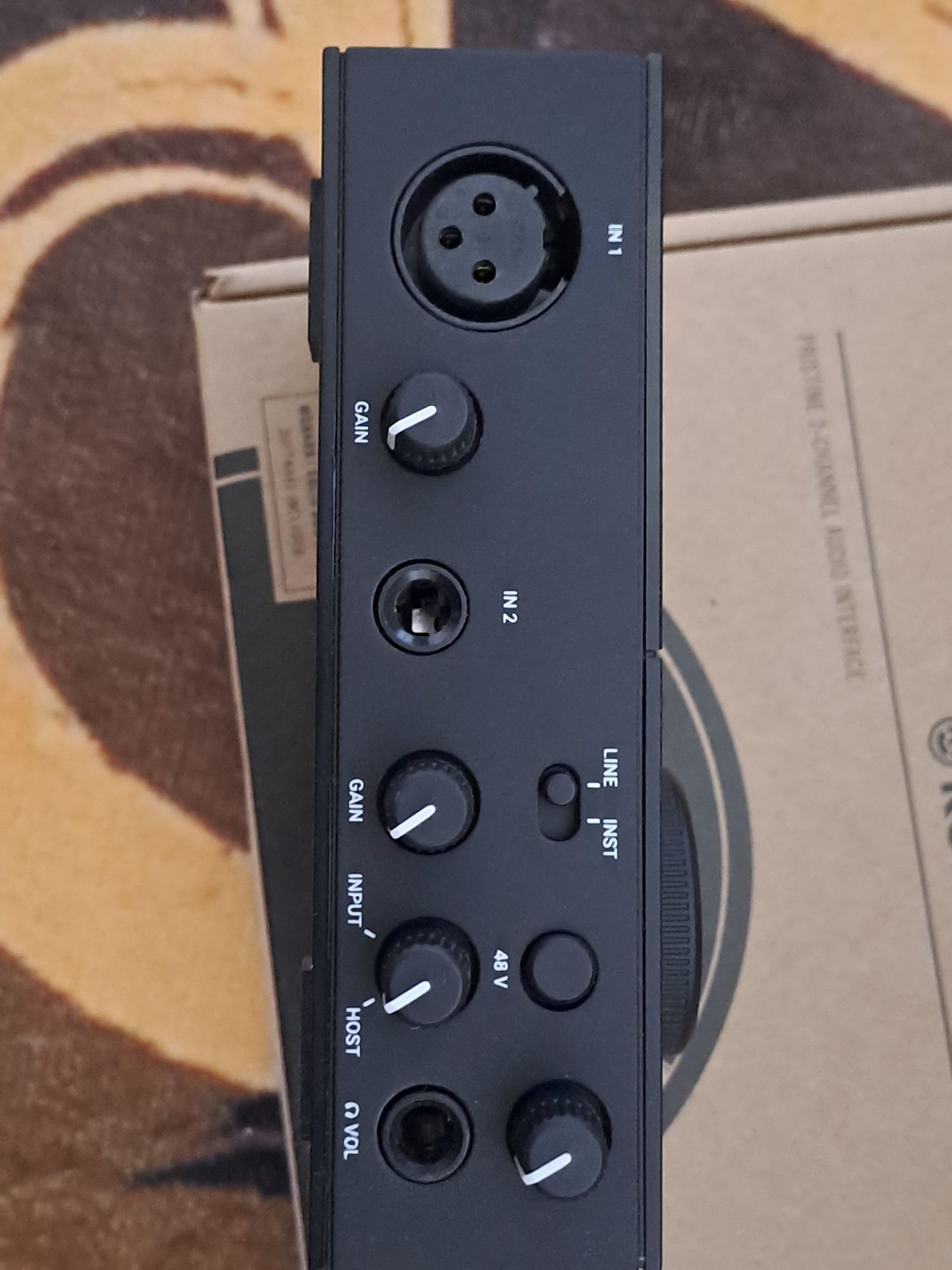 Interfejs/ karta dźwiękowa Komplete Audio 1