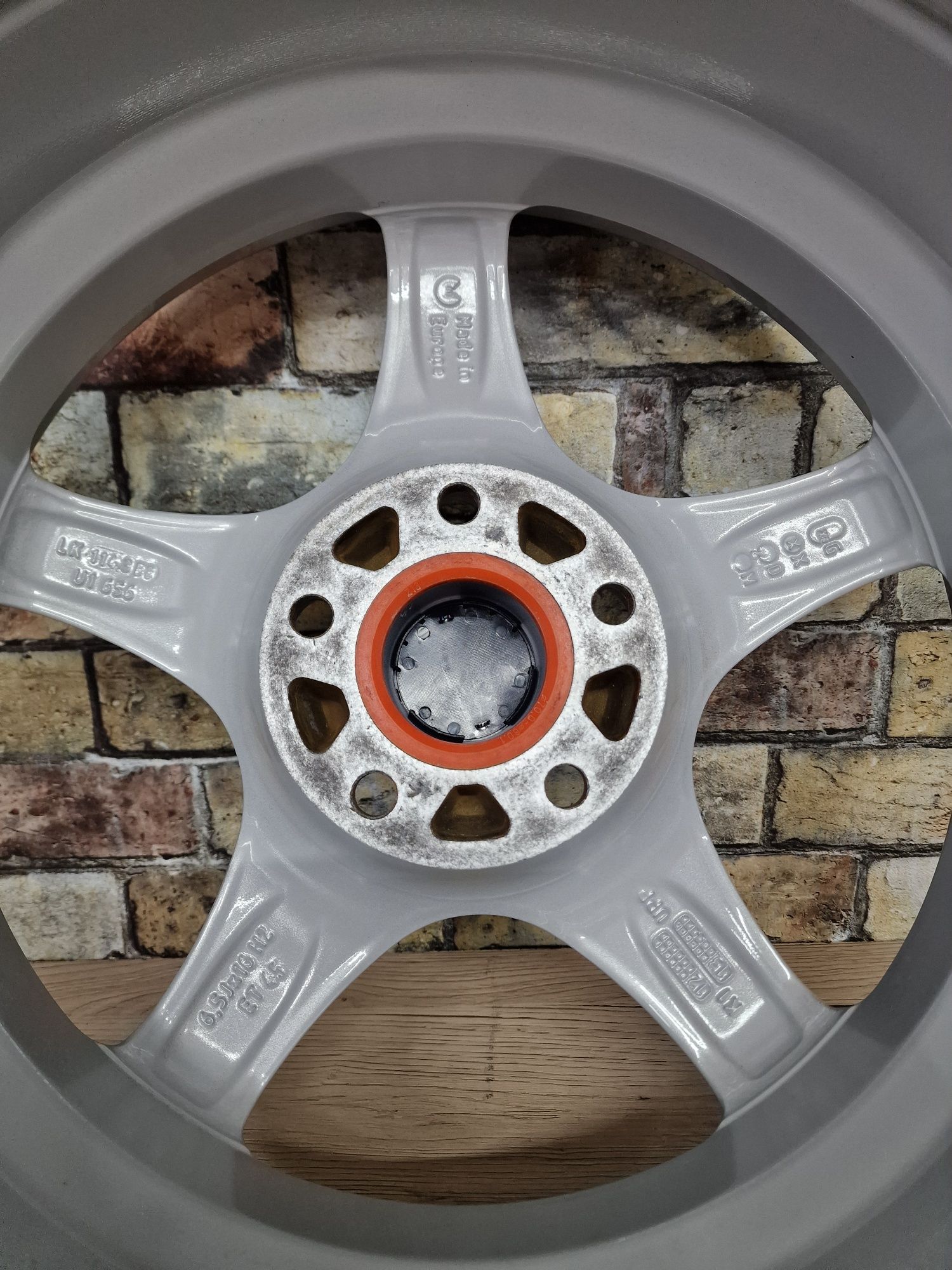 Felgi 16 5x114,3 TOYOTA Auris Avensis Corolla Rav4 Verso Picnic Previa