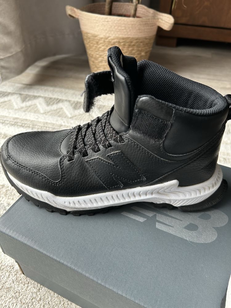 Snakersy wysokie new balance dziecięce rozm.37,5