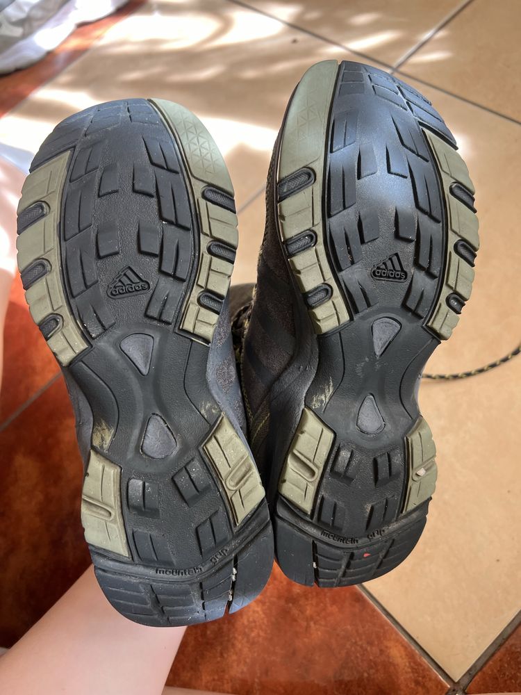 Осінні дитячі чоботи Adidas