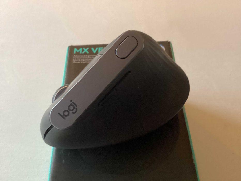 Logitech MX Vertical myszka