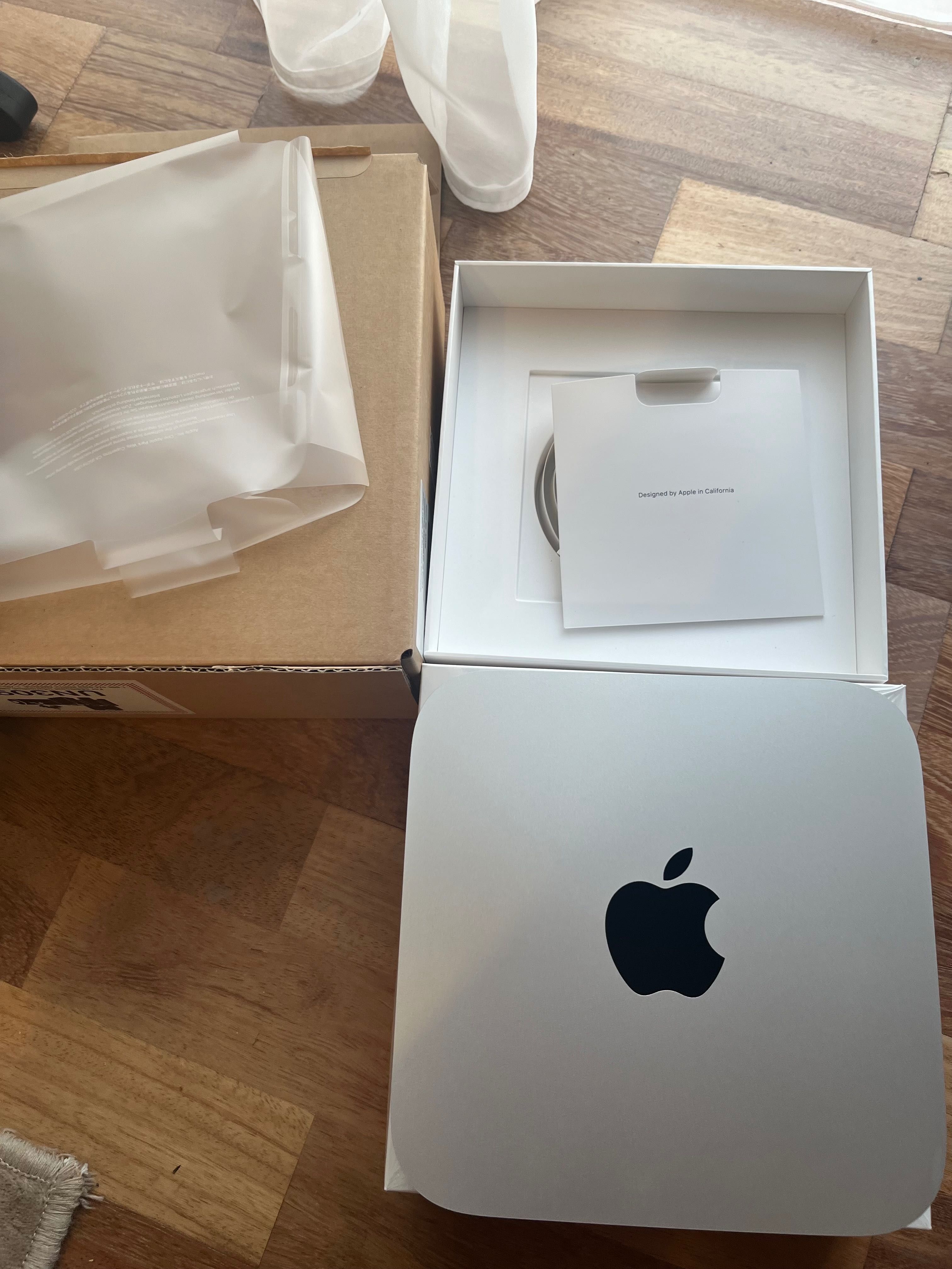 Apple Mac Mini M1 / 8GB RAM / 256 GB SSD