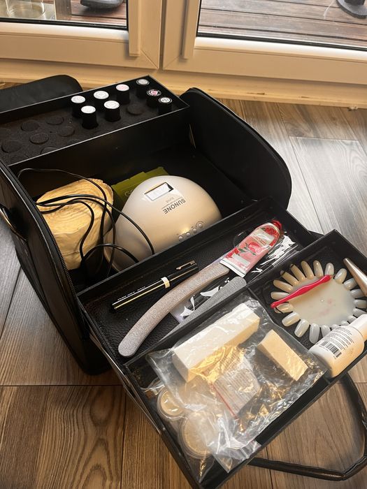 Torba Sunone oraz lampa Sunone do paznokci + akcesoria