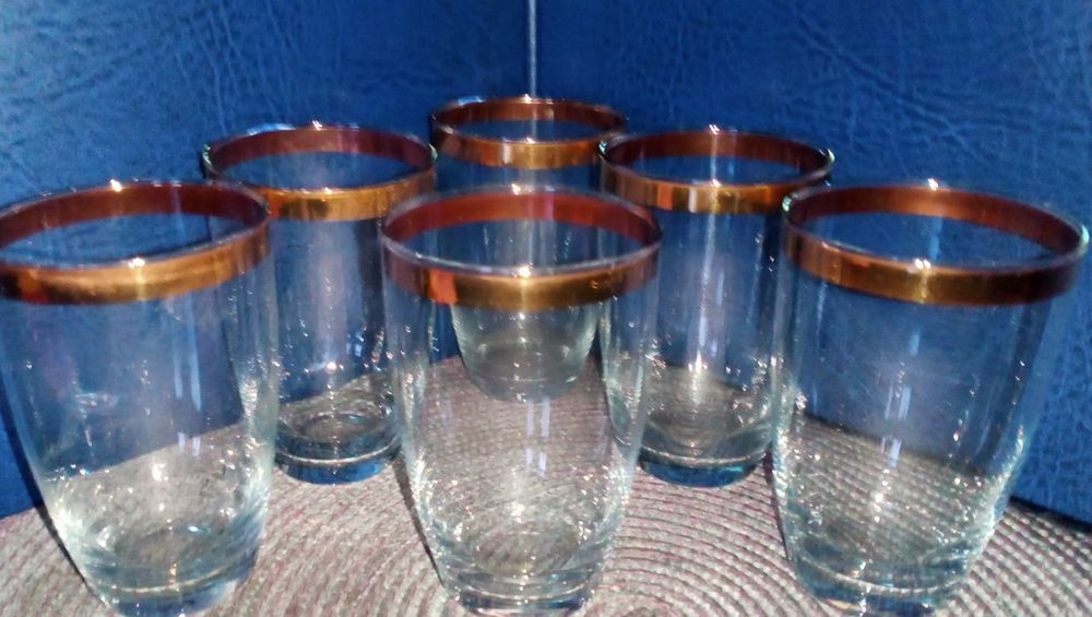 6 Szklanek do napoi że złotym zdobieniem