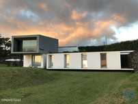 Casa T3 em Lagoa (Santa Cruz) de 439,00 m2