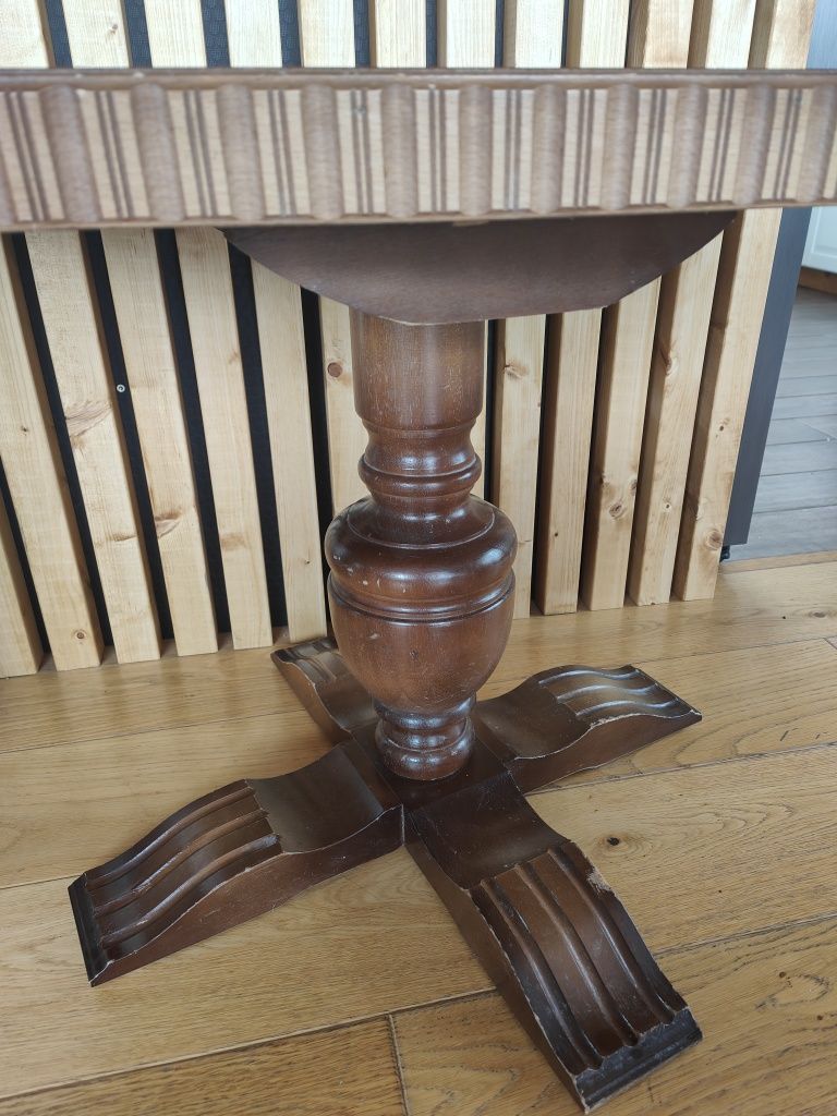 Stolik kawowy pomocnik drewniany