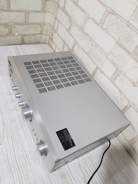 Стерео підсилювач ONKYO A-9211,*2х80 Вт, б/у з Німеччини