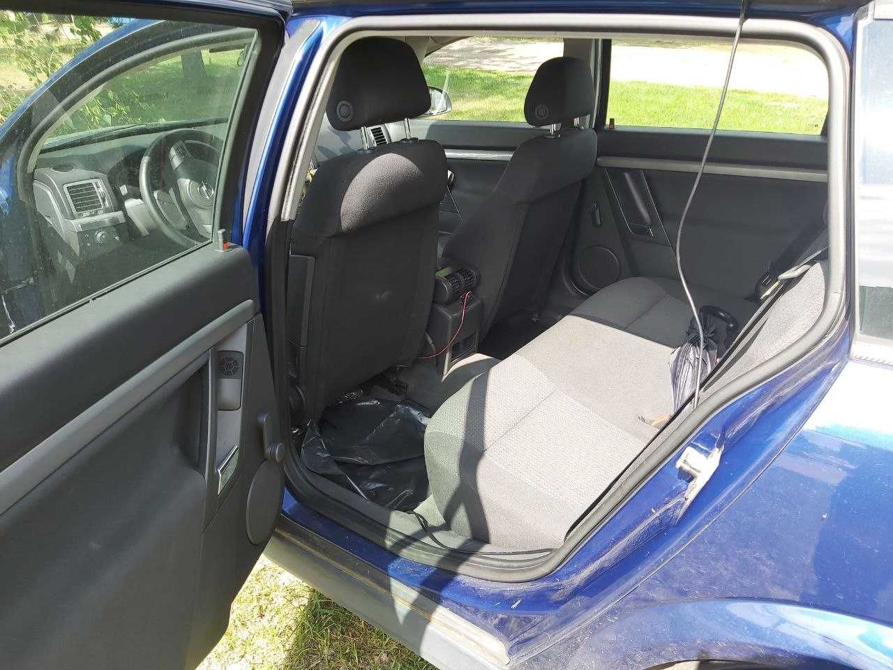 Vectra 1.9CDTI 120KM zamienię na 4x4 z hakiem i redukto z moją dopłatą