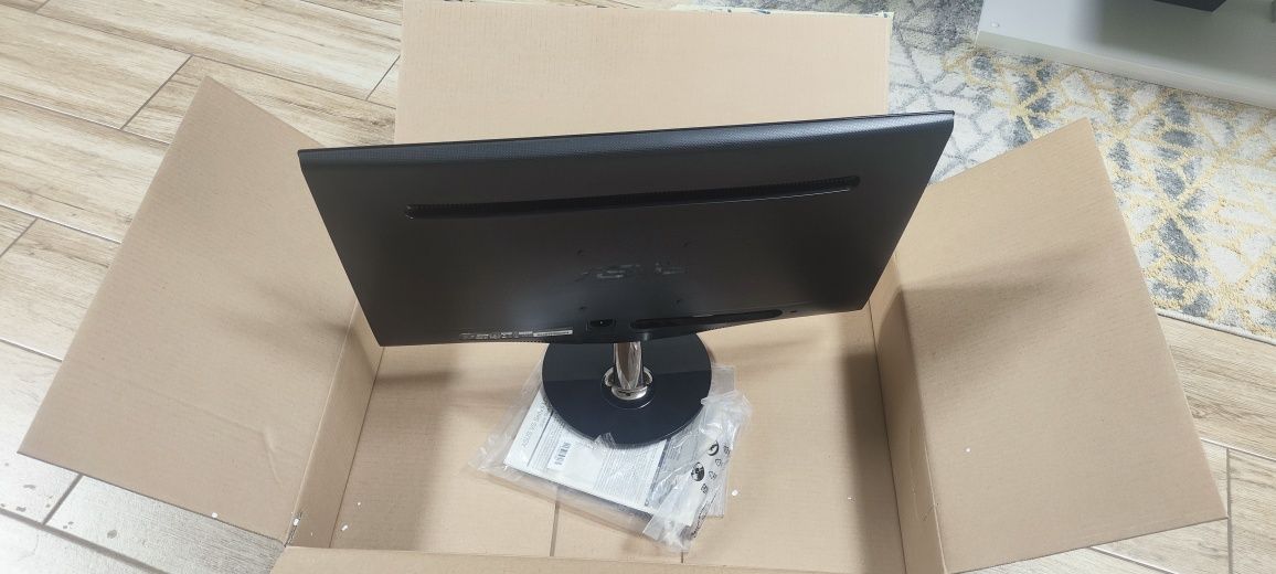 Monitor ASUS VS 239 23'