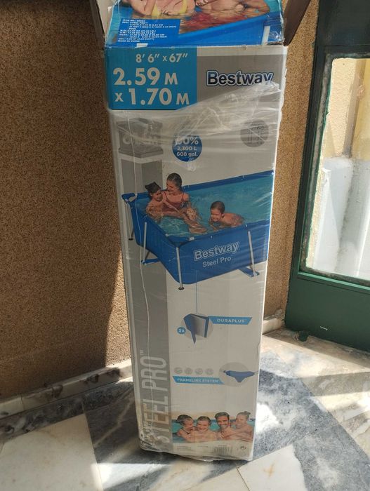 Piscina de quintal 1 dia de uso
