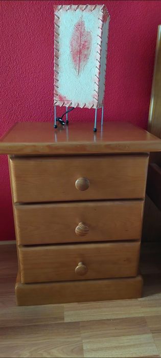 Quarto em pinho mel  solteiro