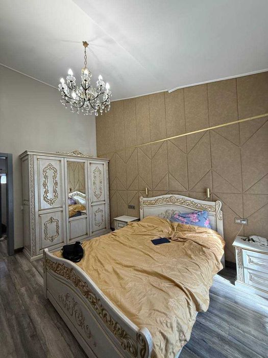 Продаю 3 кім. квартира в Австрійському Люксі з ремонтом та меблями