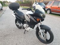 Lampa przednia, reflektor Honda Varadero 125