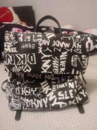 Damski firmowy plecak DKNY