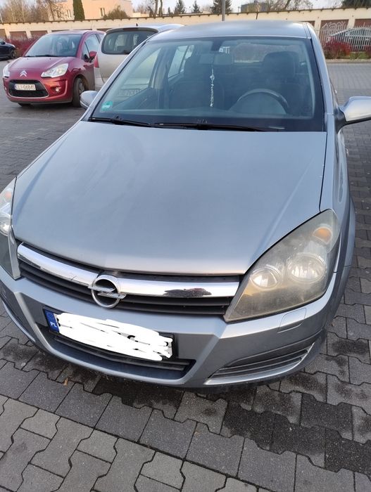 Sprzedam Opla astrę h z gazem