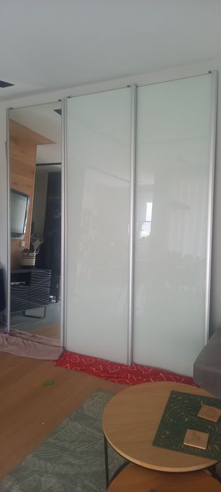 Drzwi system przesuwny